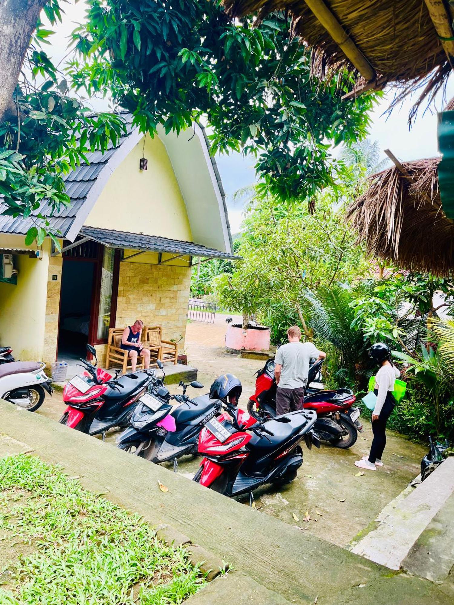 Roy Homestay Kuta Kuta  Dış mekan fotoğraf